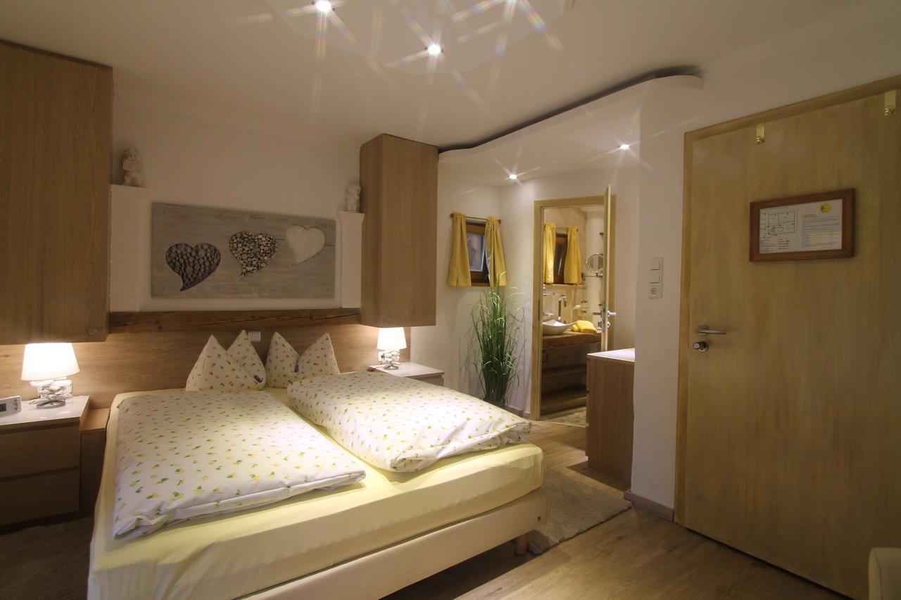Haus Sonnenschein Hotel Grainau Eksteriør billede